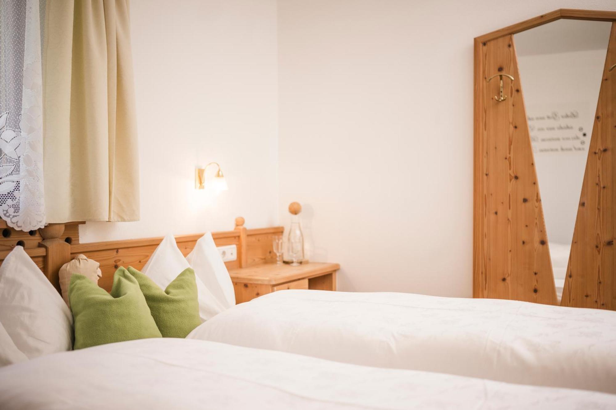 Boutique Pension Erlacher - Adults Only Вилландро Экстерьер фото
